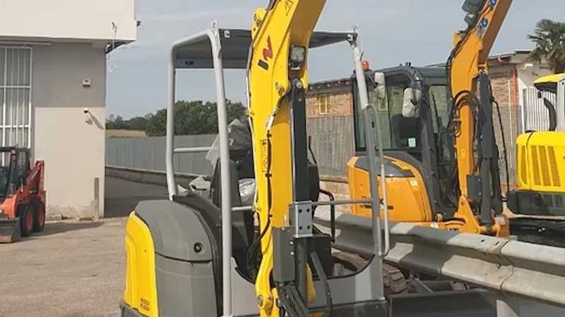 OmecoHub - WACKER NEUSON EZ26