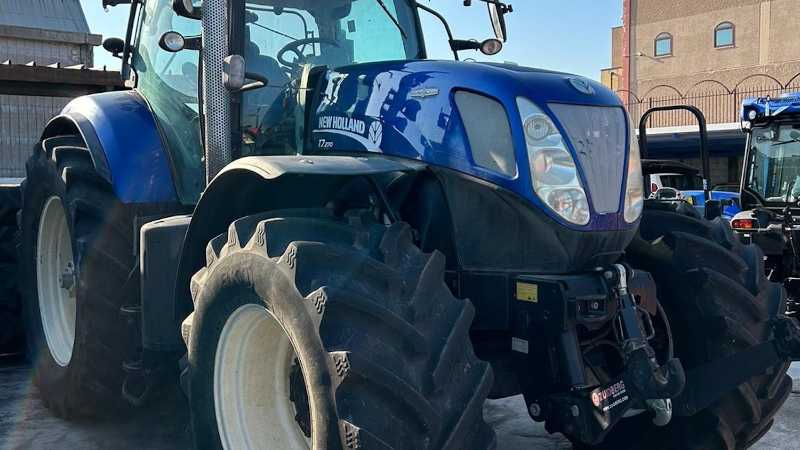 OmecoHub - NEW HOLLAND T7.270