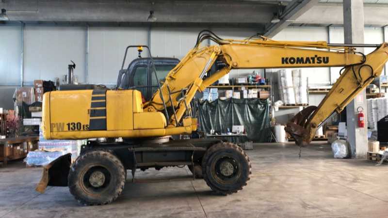 OmecoHub - KOMATSU PW130ES