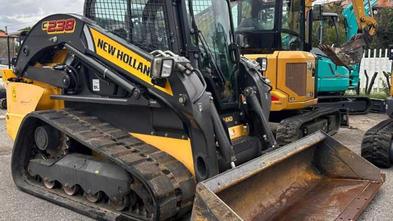 OmecoHub - NEW HOLLAND C238