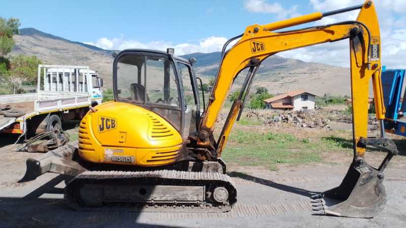 OmecoHub - JCB 8060