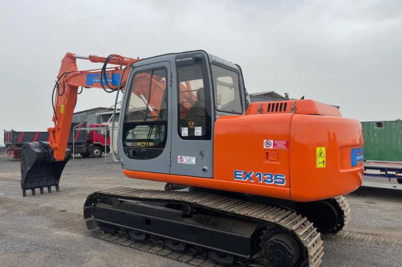 OmecoHub - Immagine FIAT HITACHI EX135