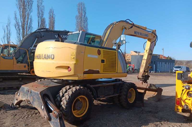 OmecoHub - Immagine NEW HOLLAND MH-PLUS