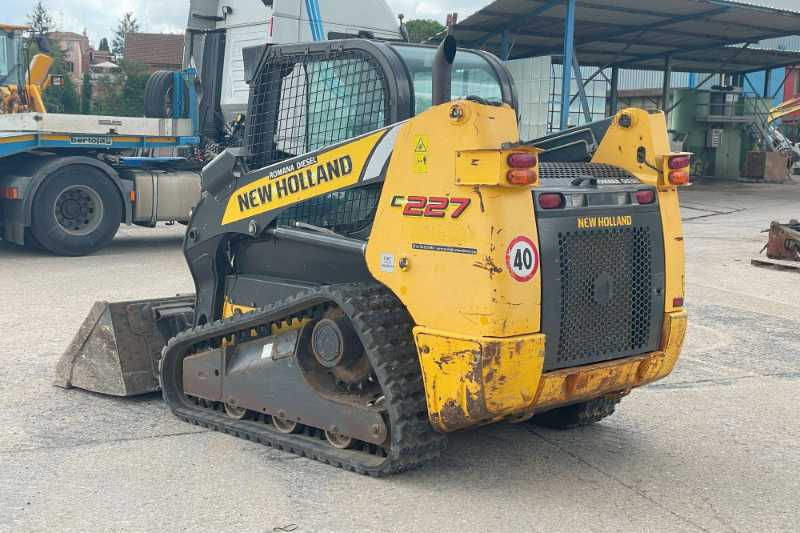 OmecoHub - Immagine NEW HOLLAND C227