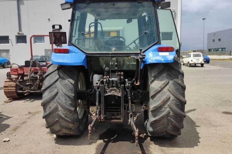 OmecoHub - Immagine NEW HOLLAND TL100