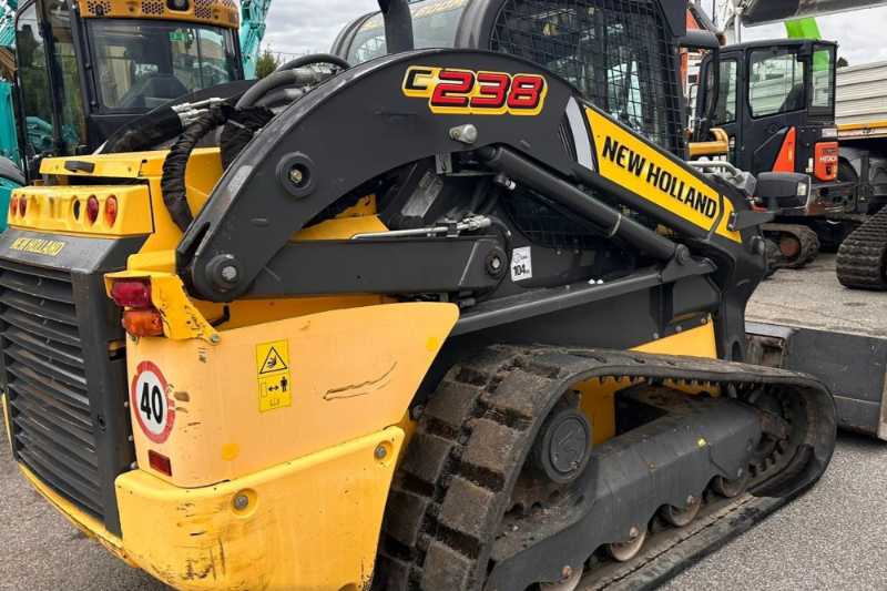 OmecoHub - Immagine NEW HOLLAND C238