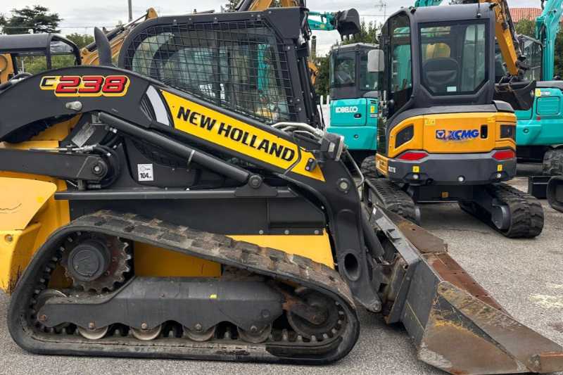 OmecoHub - Immagine NEW HOLLAND C238