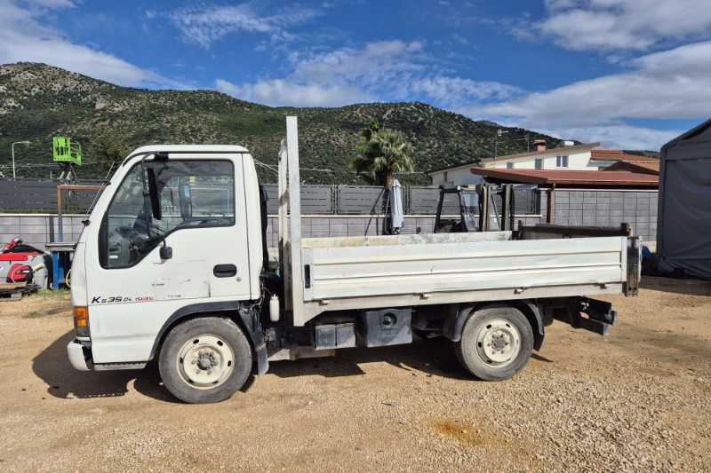 OmecoHub - Immagine ISUZU K35