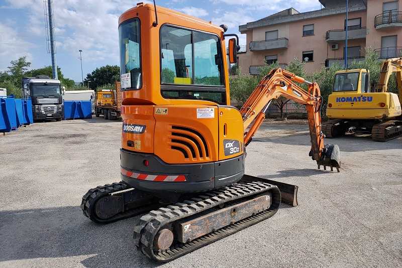 OmecoHub - Immagine DOOSAN DX30Z