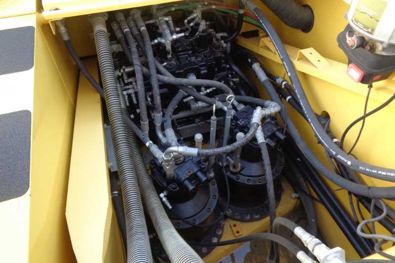 OmecoHub - Immagine NEW HOLLAND E485B