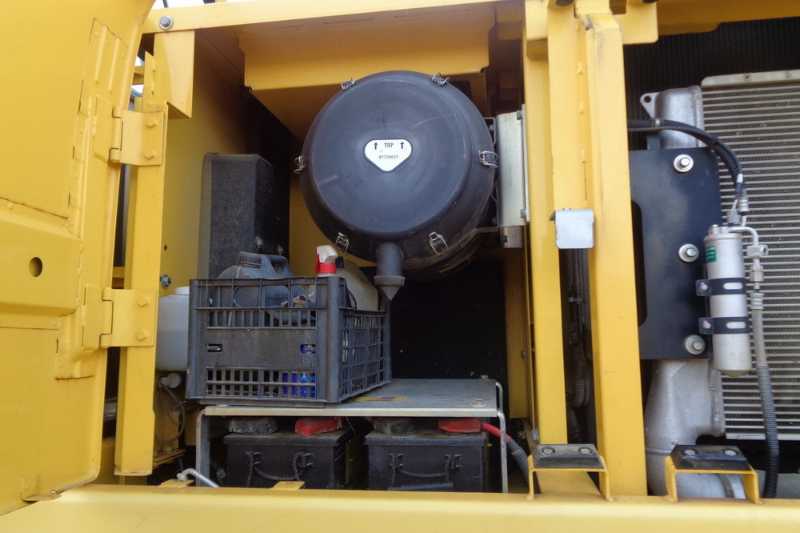 OmecoHub - Immagine NEW HOLLAND E485B