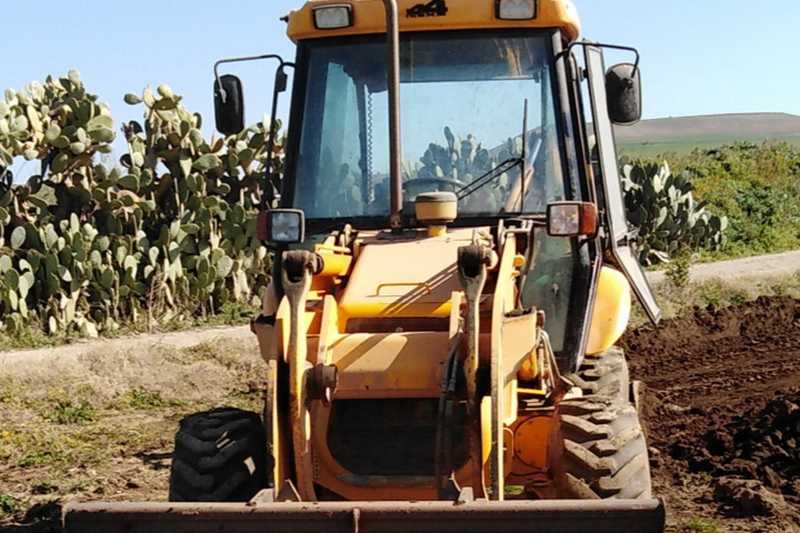 OmecoHub - Immagine JCB 2CX